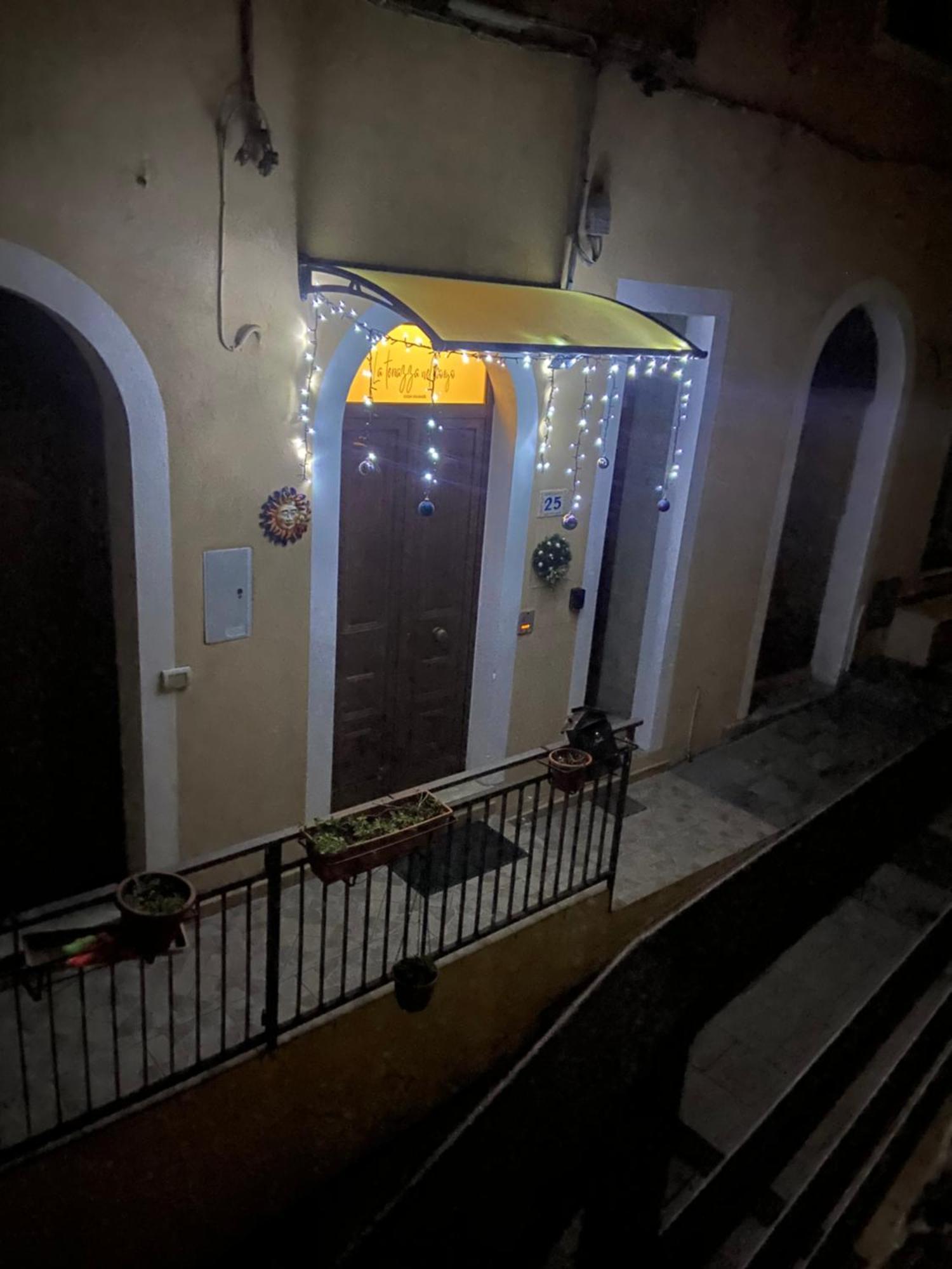 La Terrazza Nel Borgo Hotel Tortora Exterior photo